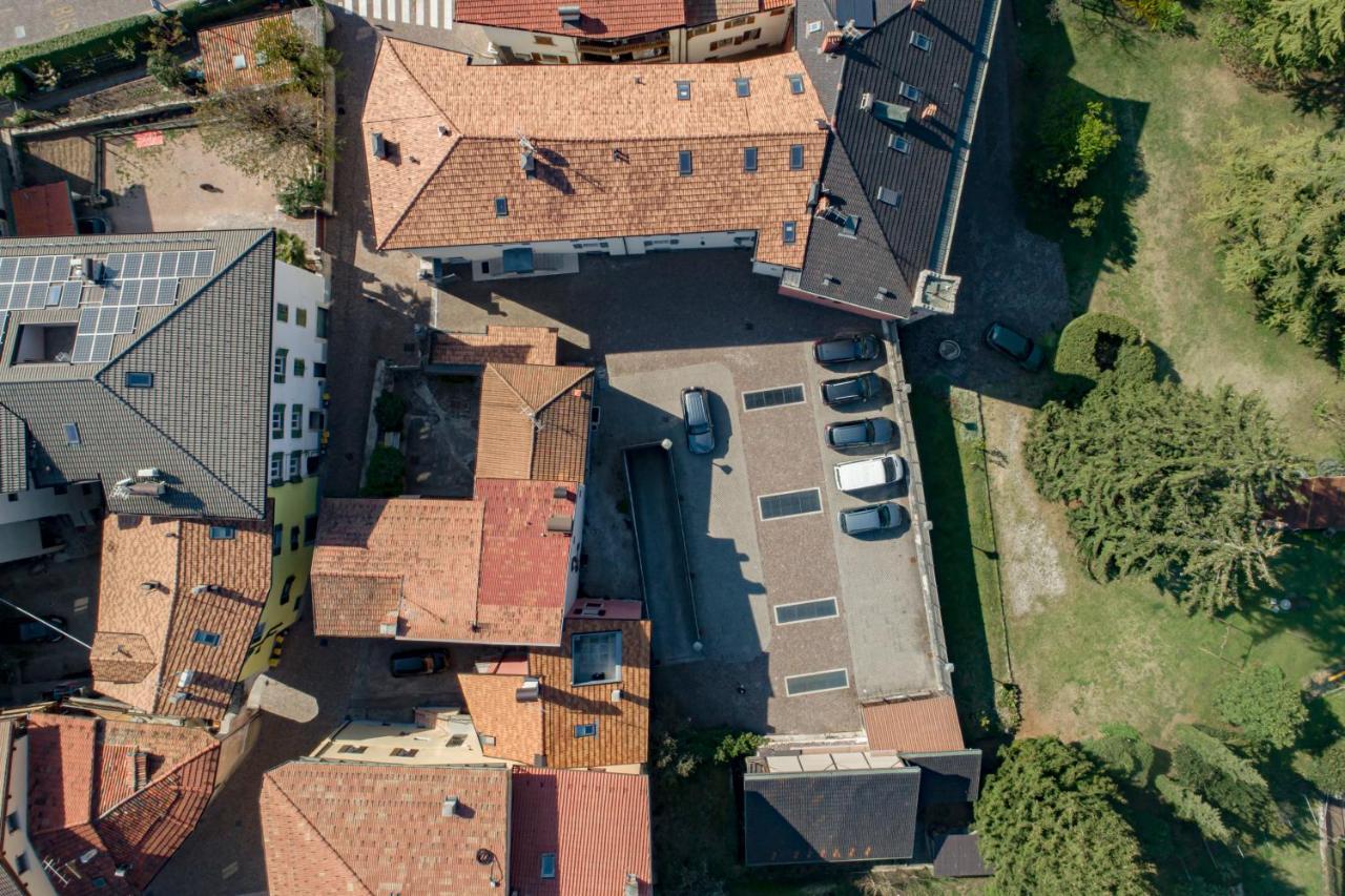 La Canonica Suite Apartments New Location Trydent Zewnętrze zdjęcie