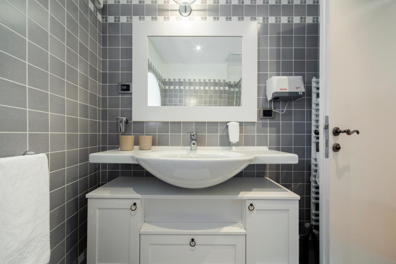 La Canonica Suite Apartments New Location Trydent Zewnętrze zdjęcie